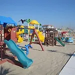 Nettuno 3* קאטוליקה
