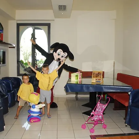 Nettuno 酒店 卡托利卡