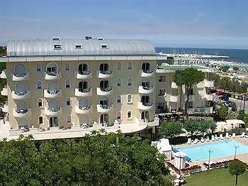 Отель Nettuno 3*