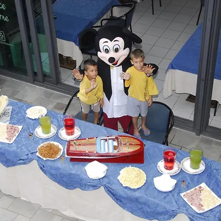 Отель Nettuno 3*